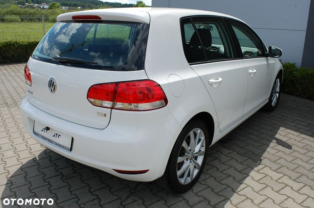 Volkswagen Golf - 4