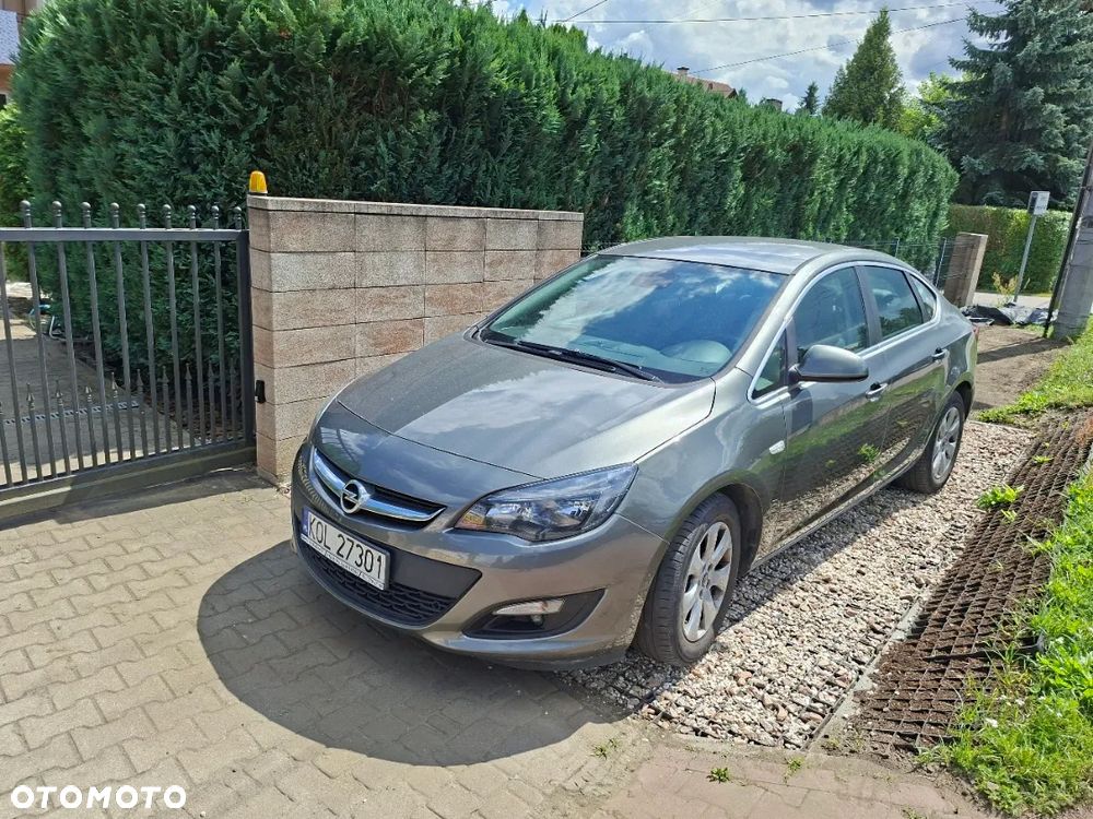 Opel Astra 1.4 T Active - 1