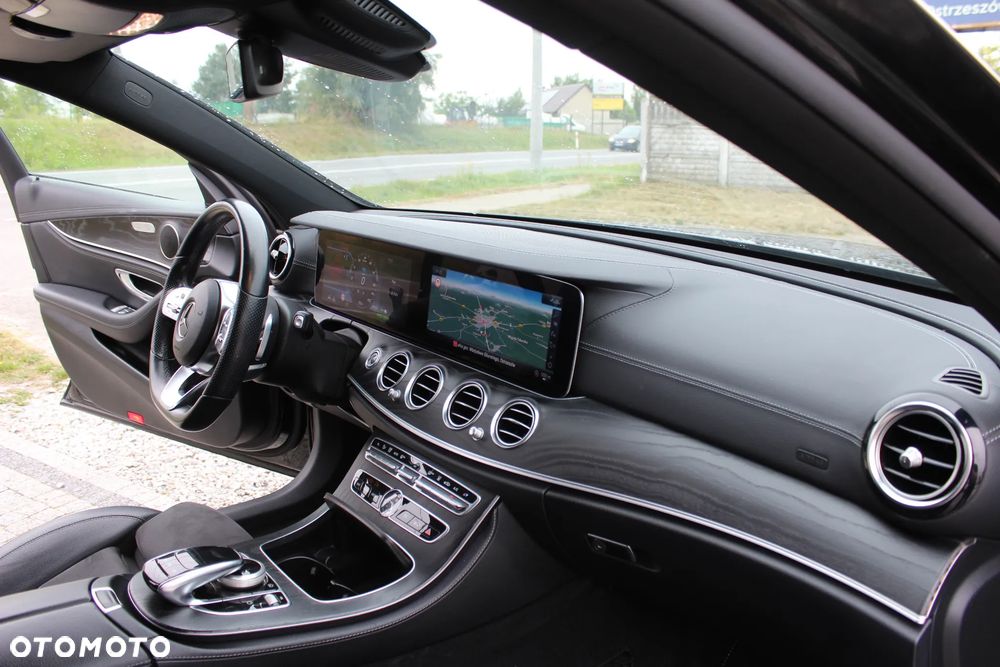 Mercedes-Benz Klasa E - 20