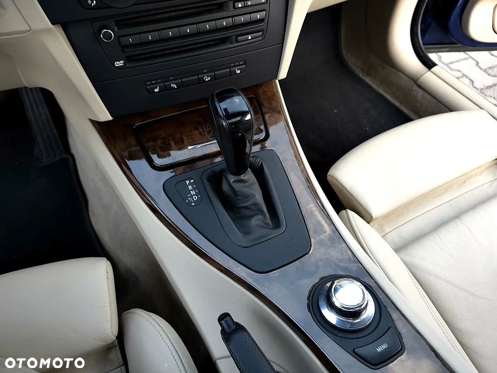 BMW Seria 3 330xd - 36