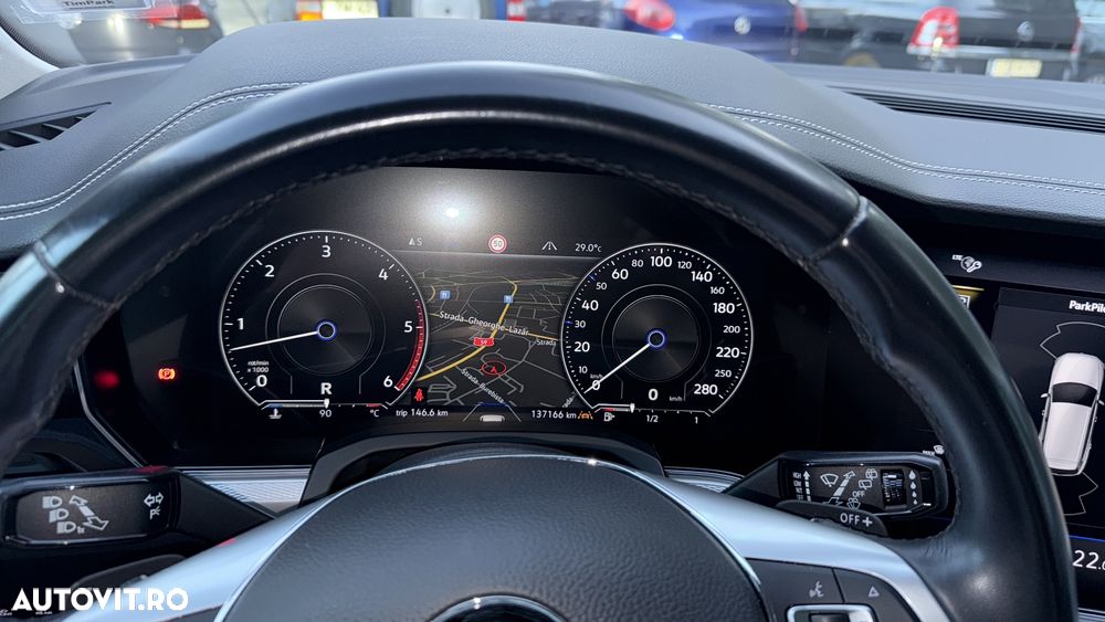 Volkswagen Touareg V6 TDI Style - 18