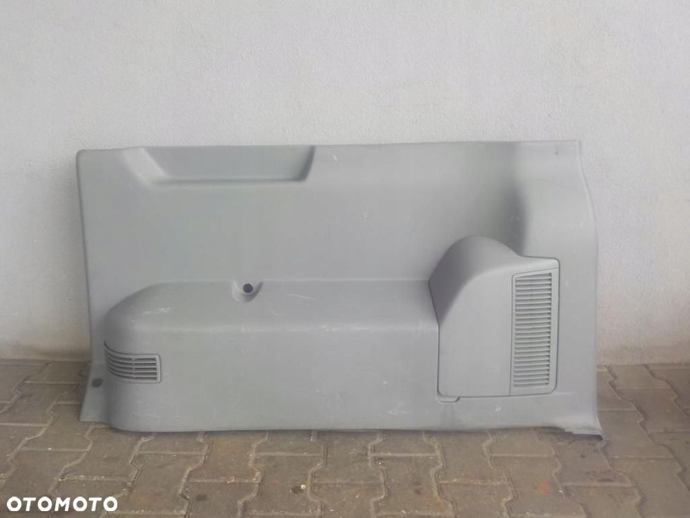 VW T5 KRÓTKI TAPICERKA BOCZEK TYŁ TYLNA PRAWA - 1