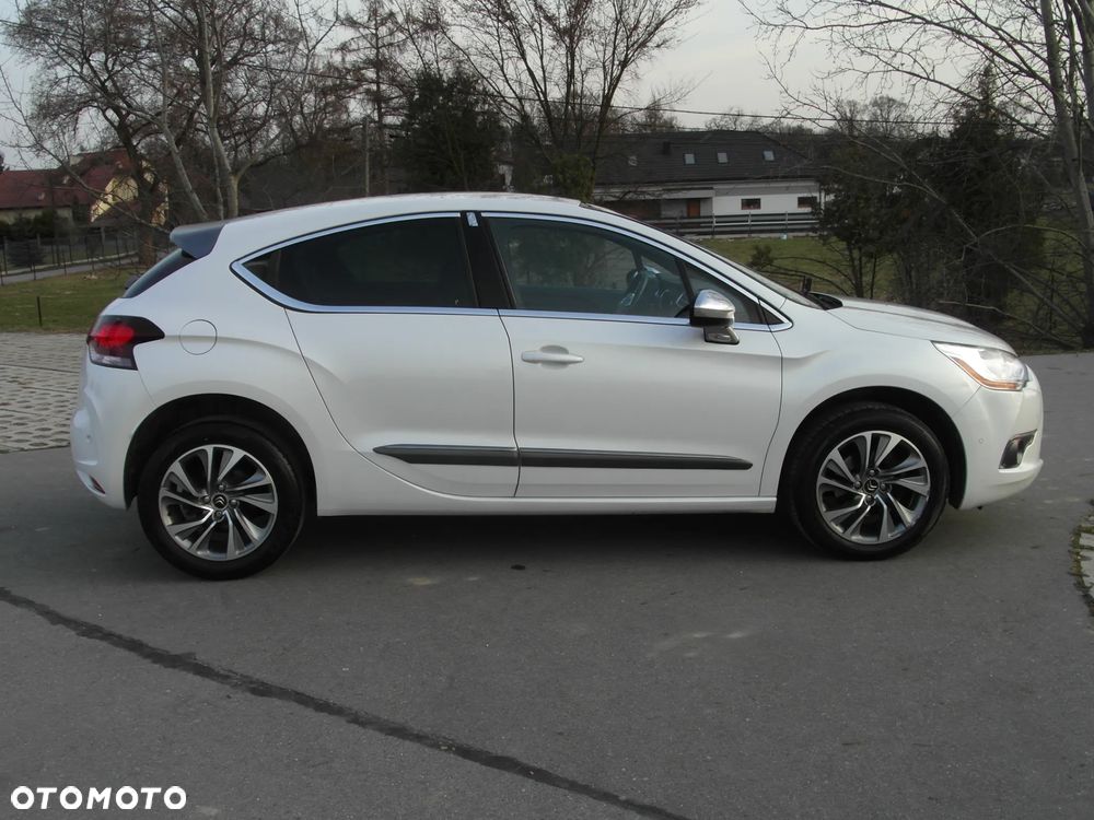 Citroën DS4 VTi 120 SoChic - 12