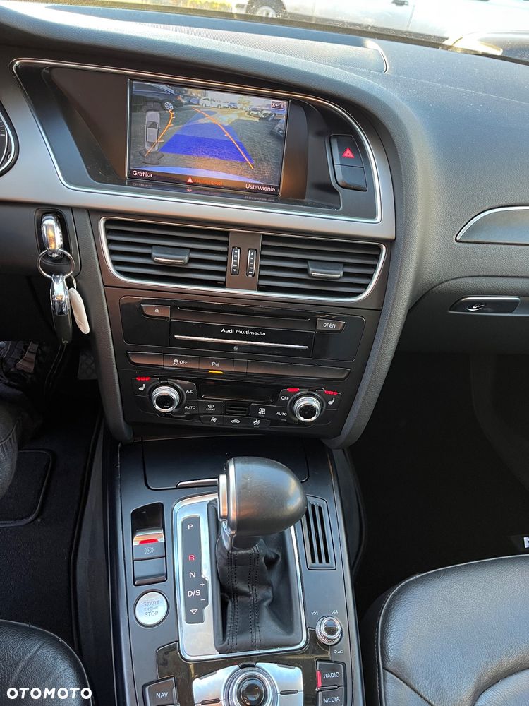 Audi A4 Limousine 2.0 TFSI multitronic S line Sportpaket - 26