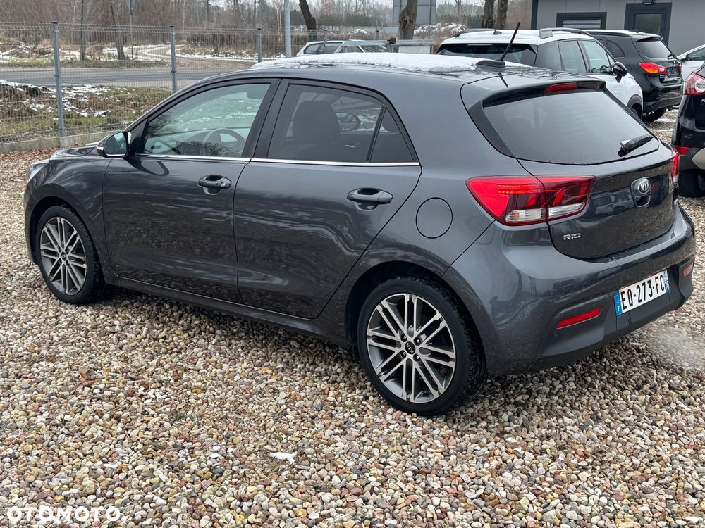 Kia Rio 1.0 T-GDI 100 Dream-Team Edition - 9