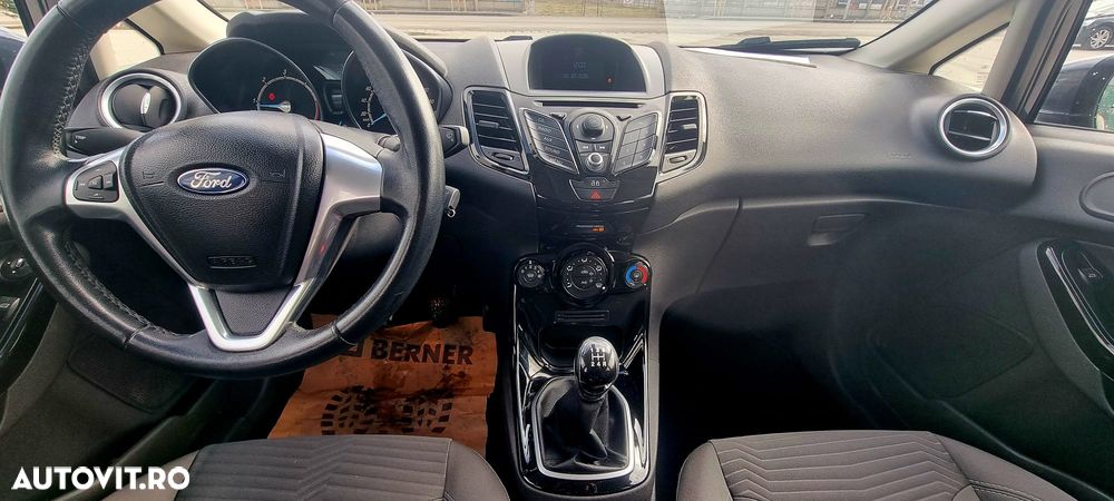 Ford Fiesta 1.5 TDCi Ambiente - 5