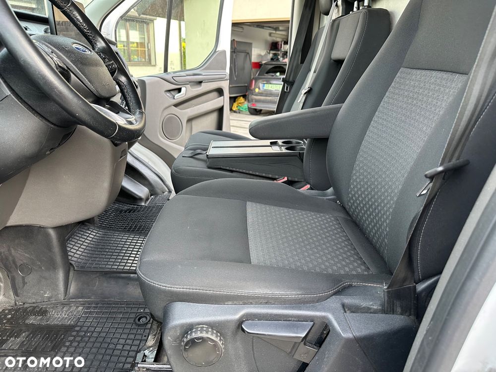 Ford Transit Custom - 7