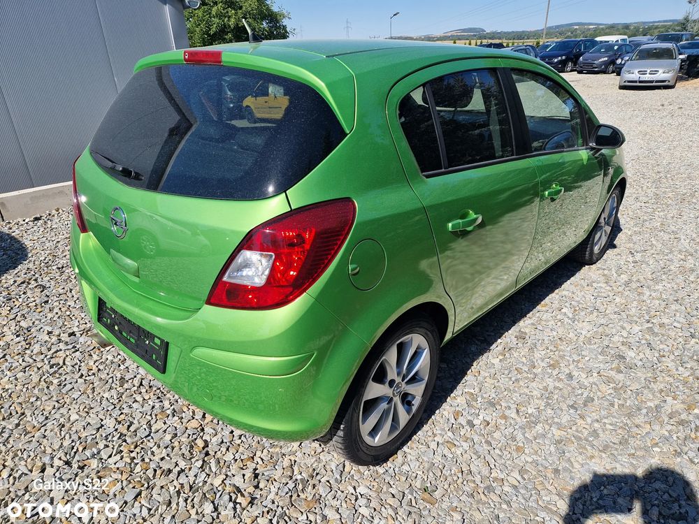 Opel Corsa 1.4 16V 150 Jahre - 7