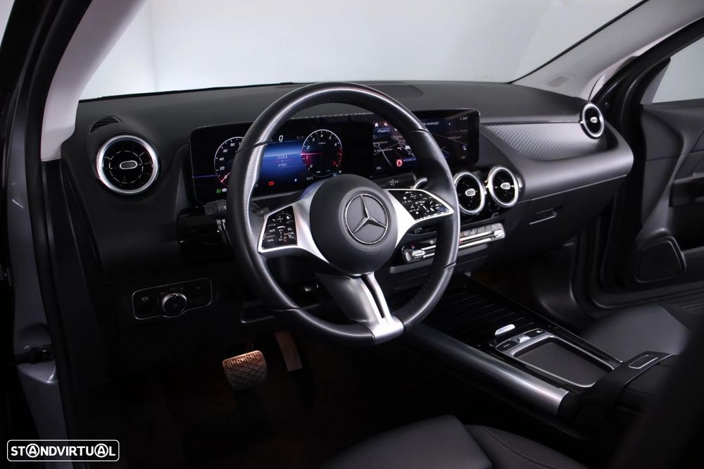 Mercedes-Benz GLA 200 Progressive - 8