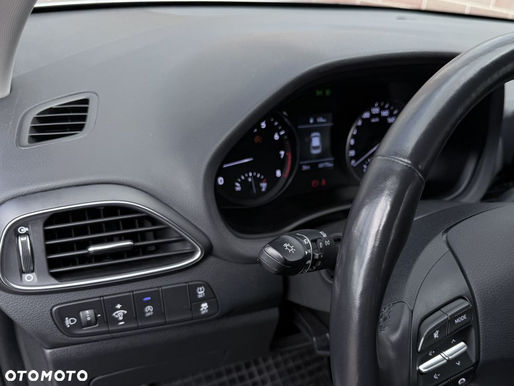 Hyundai i30 - 26