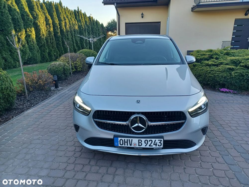 Mercedes-Benz Klasa B 180 7G-DCT Progressive - 12