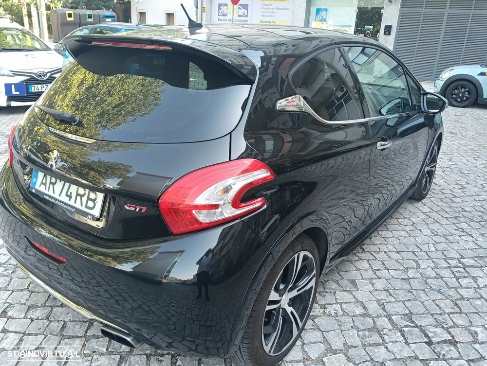 Peugeot 208 1.6 THP GTi Limited Edition - 20