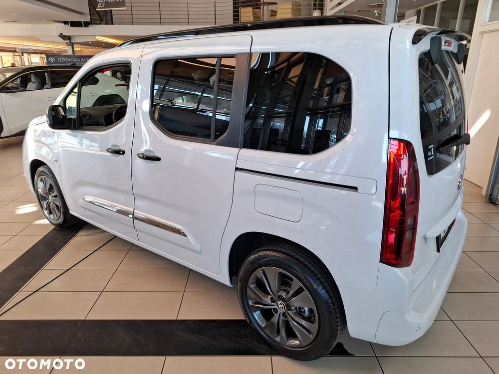 Toyota Proace City Verso 1.5 D-4D Family - 6