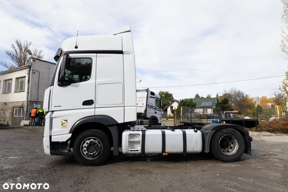 Mercedes-Benz Actros MP4 - 5