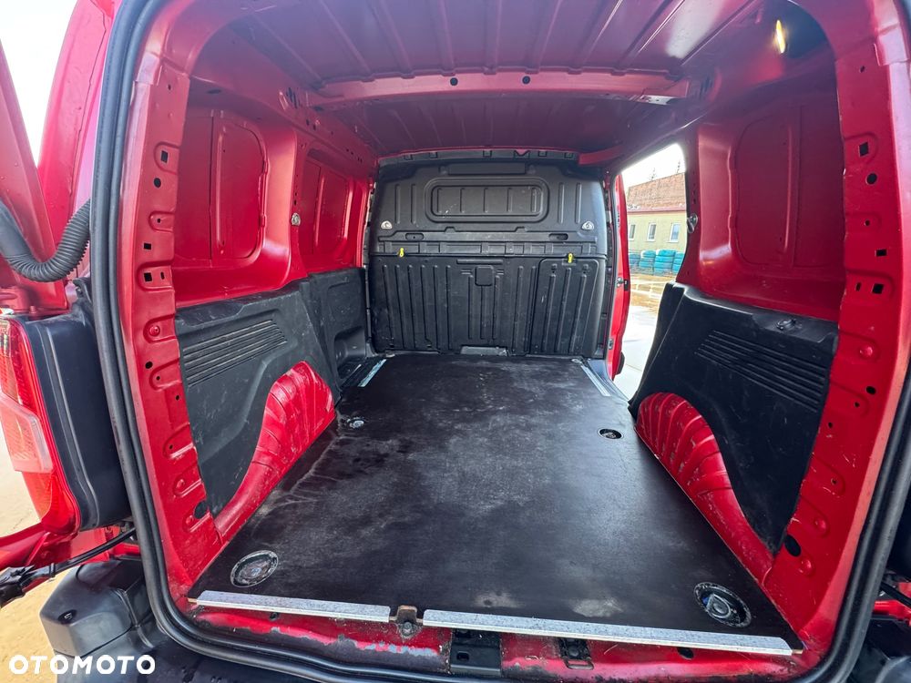 Peugeot Partner - 12