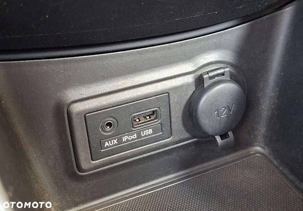 Hyundai ix20 - 25