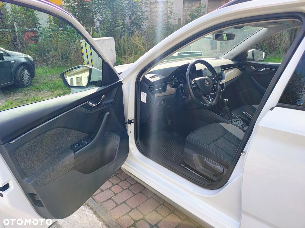 Skoda Kamiq 1.0 TSI Style - 7