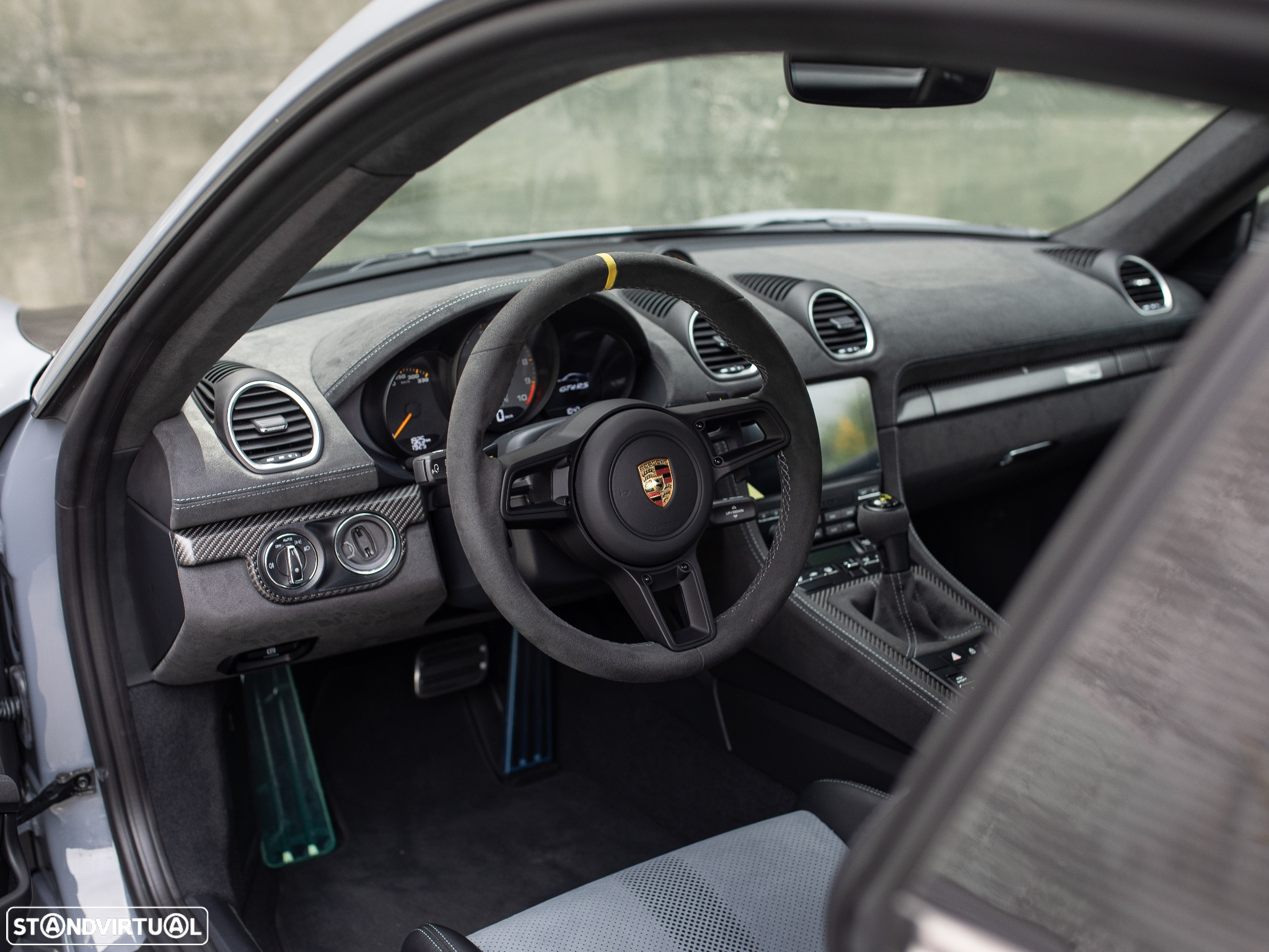 Porsche 718 Cayman GT4 RS - 31