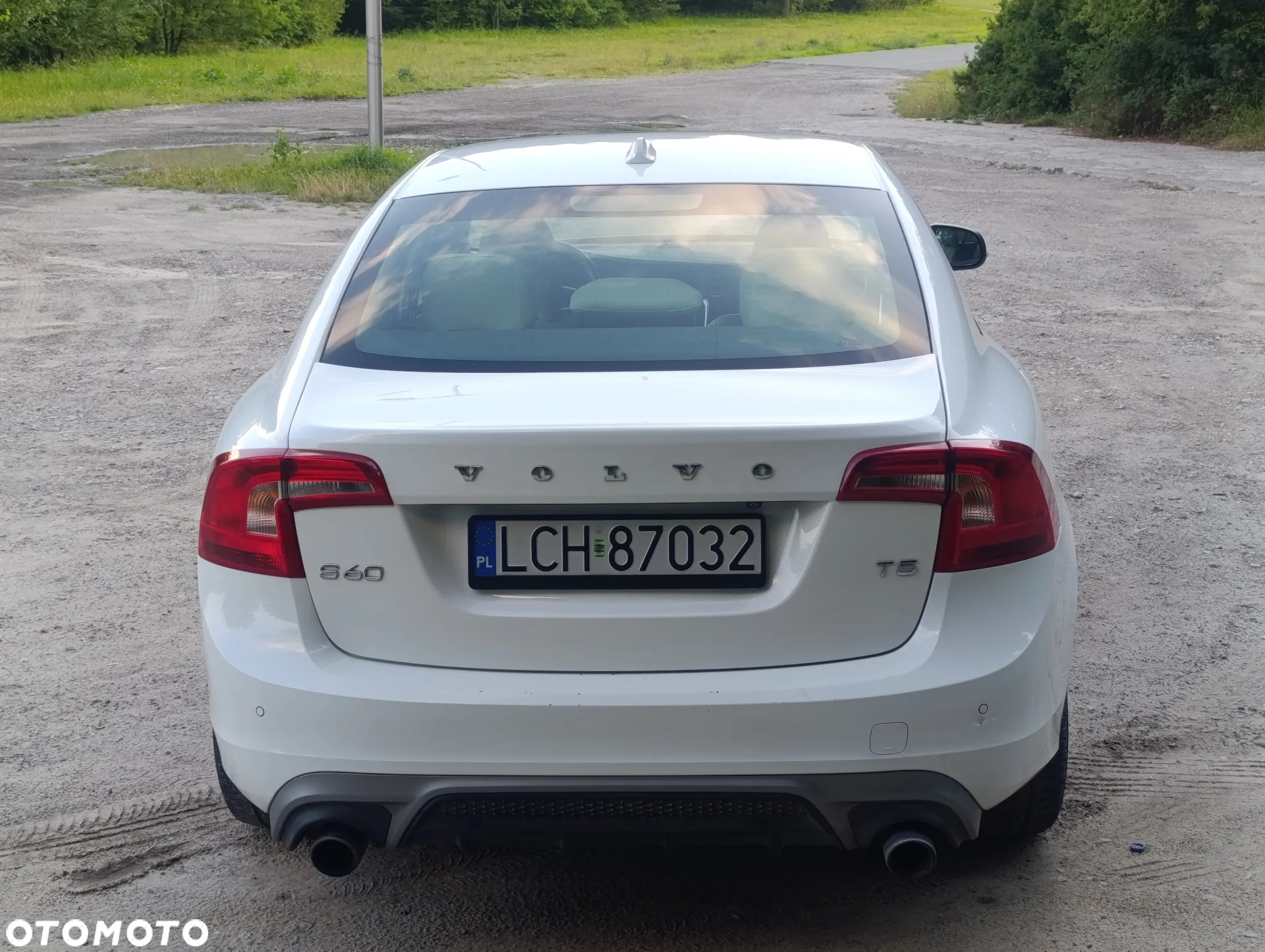Volvo S60 T5 Drive-E Dynamic Edition (Momentum) - 4