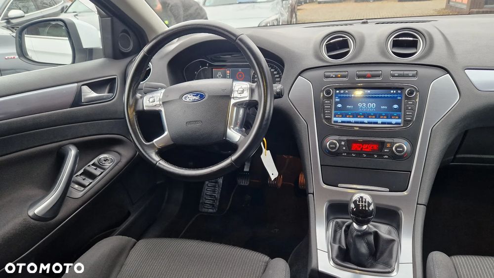 Ford Mondeo 2.0 TDCi Ghia X - 28