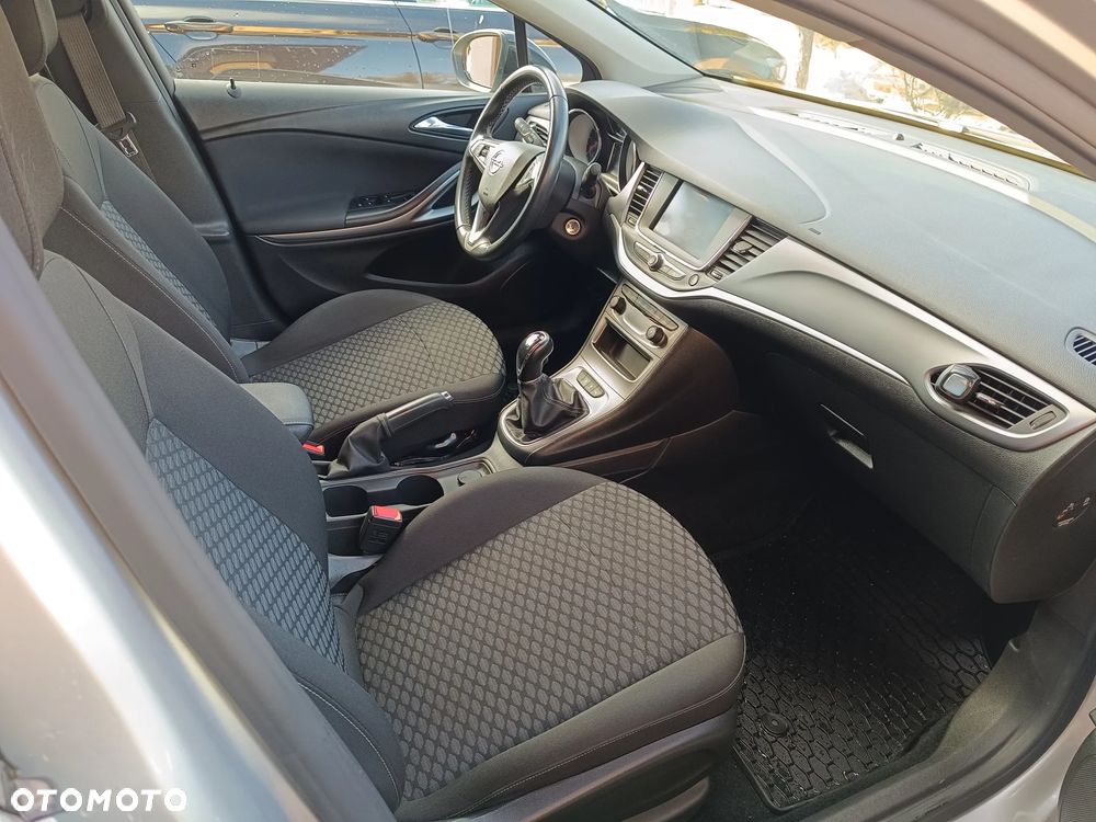 Opel Astra 1.2 T Business Elegance S&S - 17