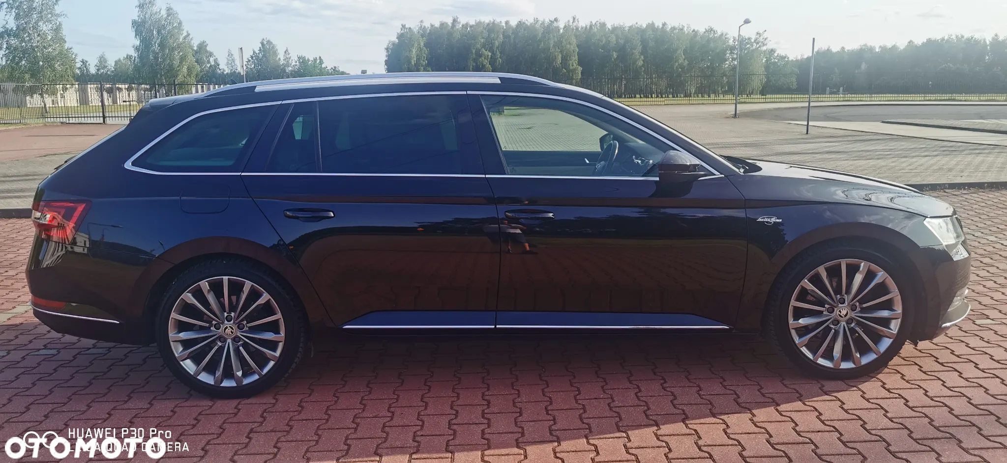 Skoda Superb 2.0 TDI 4x4 L&K DSG - 6