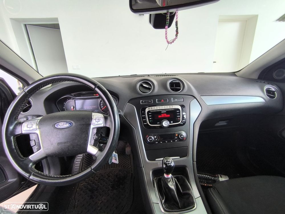 Ford Mondeo SW 1.6 TDCi Trend - 9