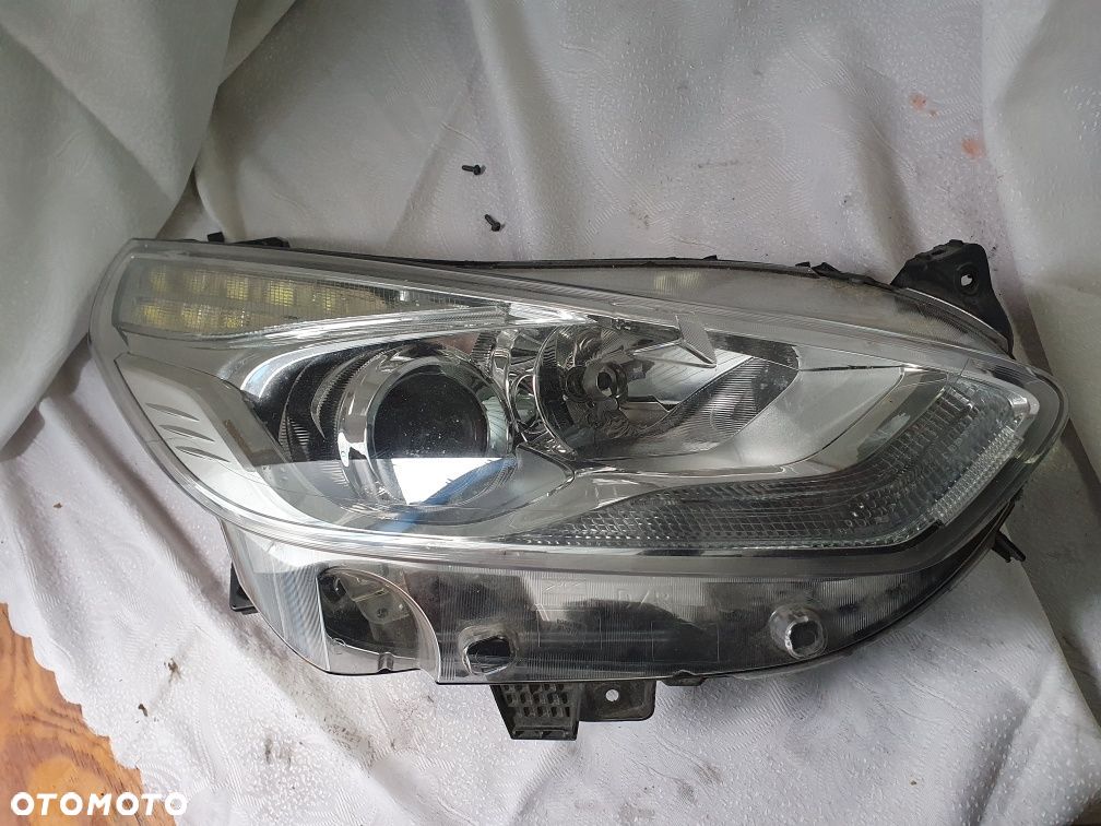 EUROPA Lampa prawa ford s-max smax II - 1