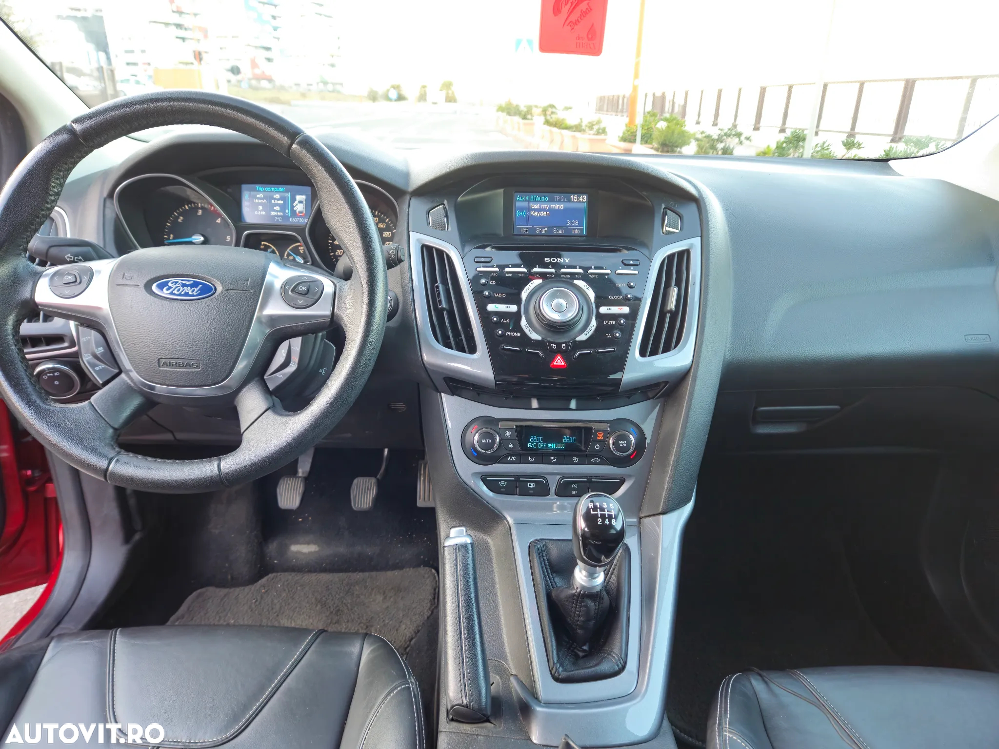 Ford Focus 1.6 TDCi DPF Titanium - 4