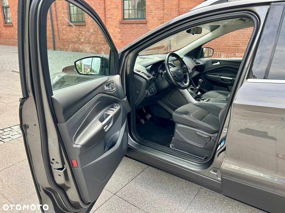 Ford Kuga - 14