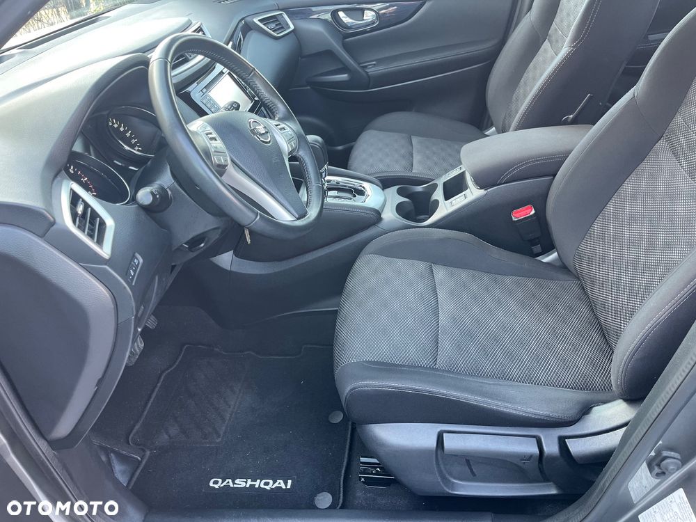 Nissan Qashqai 1.2 DIG-T Xtronic ACENTA - 6