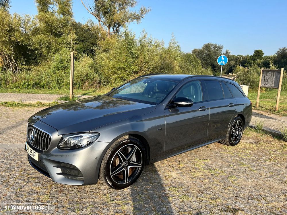 Mercedes-Benz E 300 de AMG Line - 16