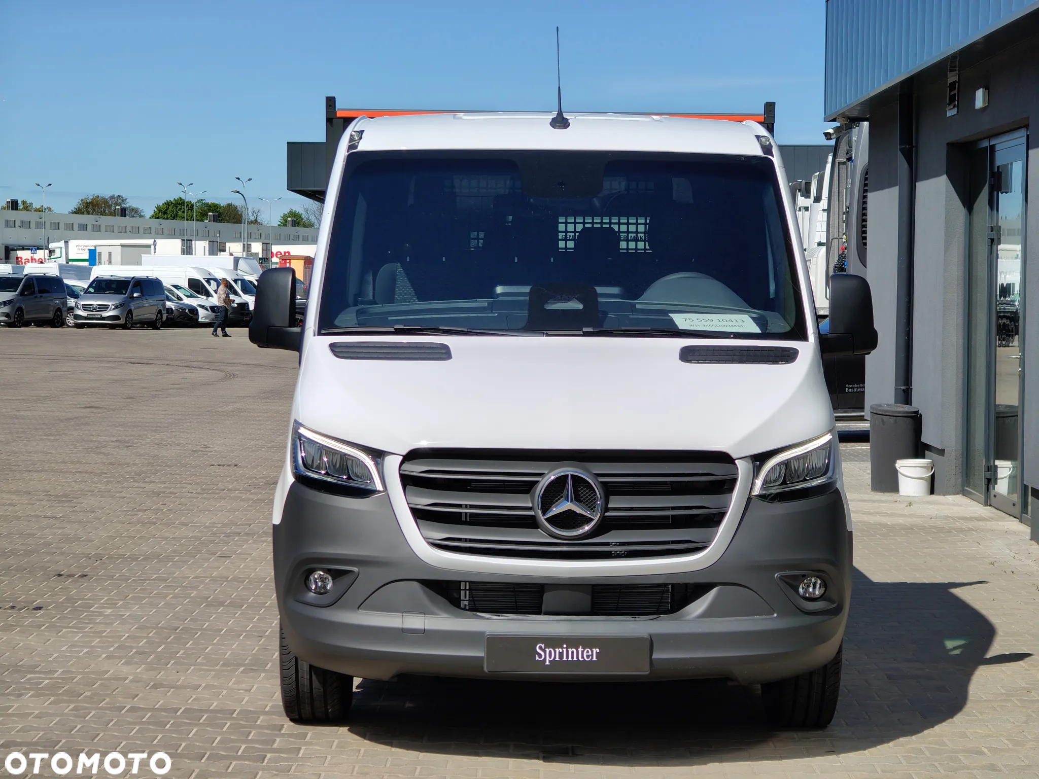 Mercedes-Benz Sprinter - 8