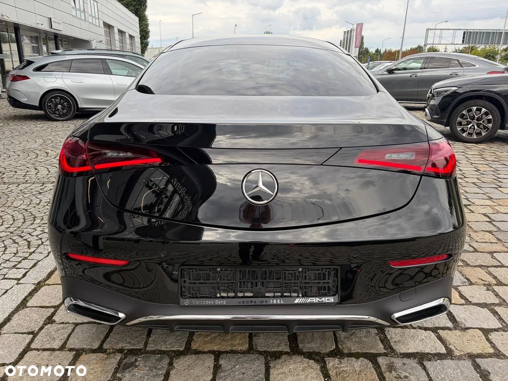 Mercedes-Benz CLE 300 4Matic 9G-TRONIC Edition AMG Line - 5