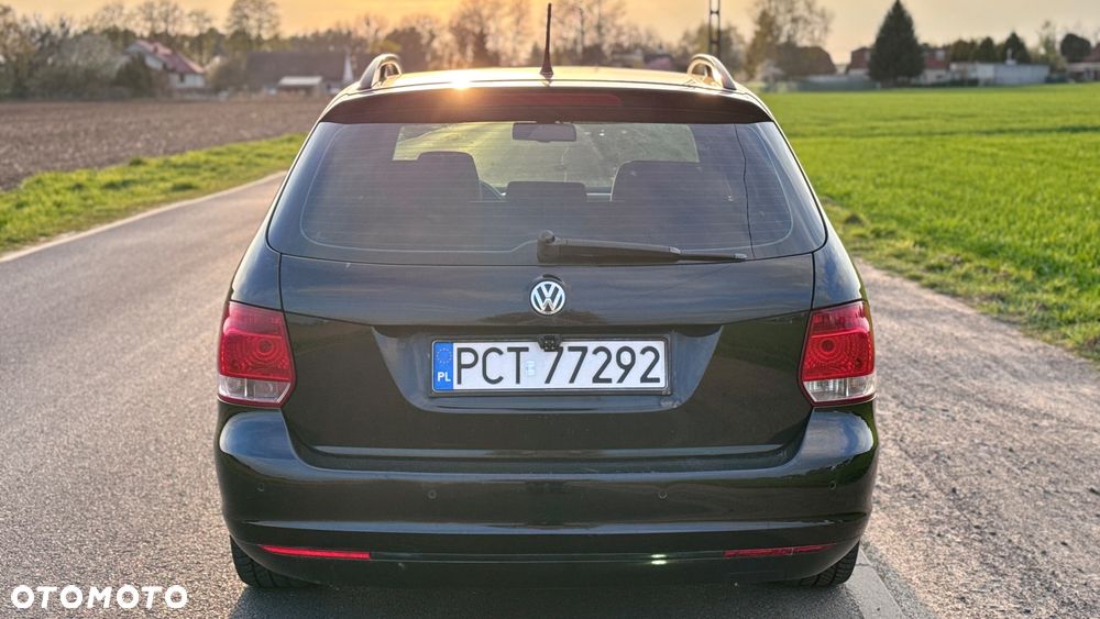 Volkswagen Golf 1.9 TDI Comfortline DSG - 13