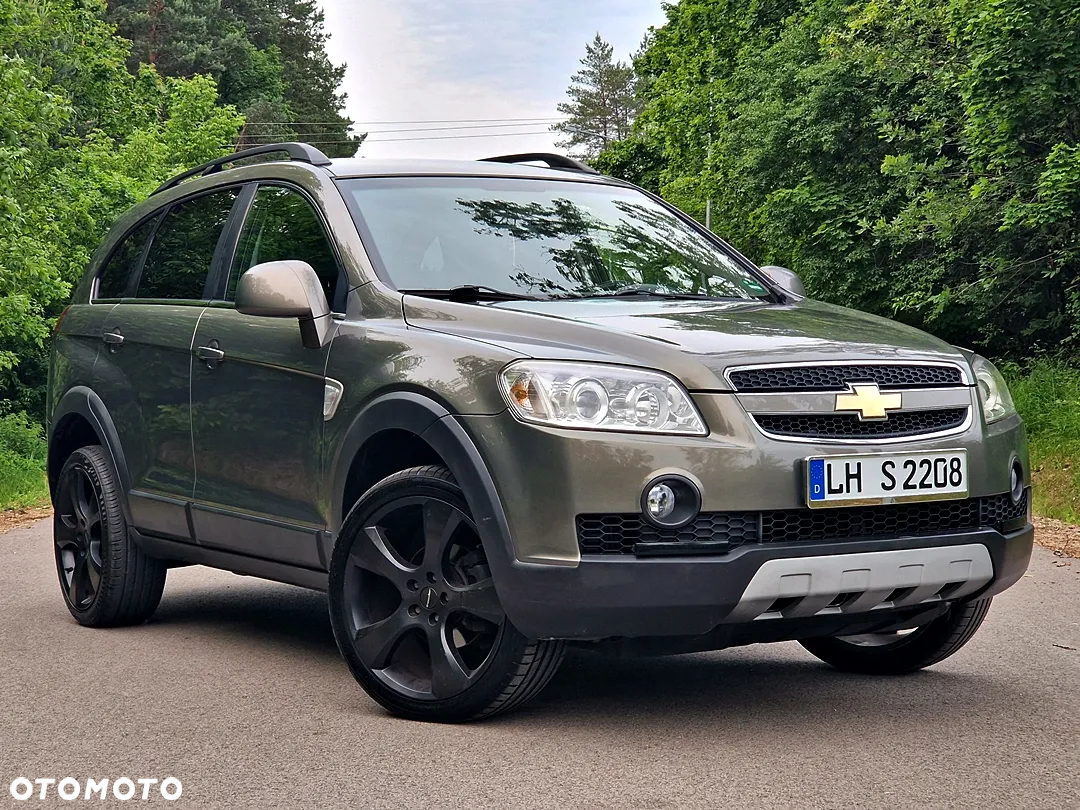Chevrolet Captiva 2.4 2WD 7 Sitzer LS Family Edition - 11