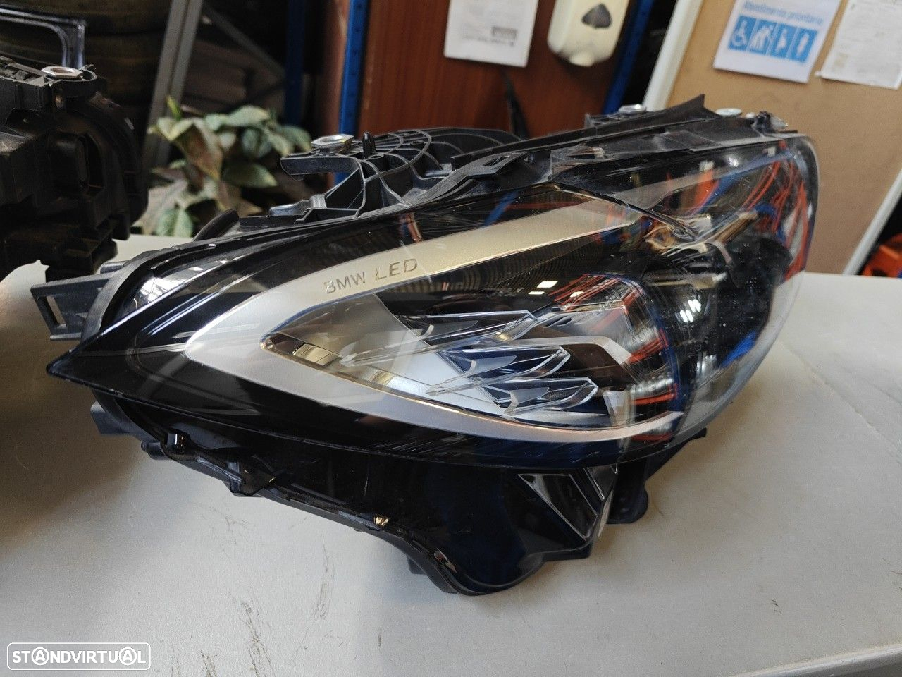 Farol Frente Direito / Otica Direita Bmw 4 (G22) 5A19352-04 Zkw 1192.1 - 2