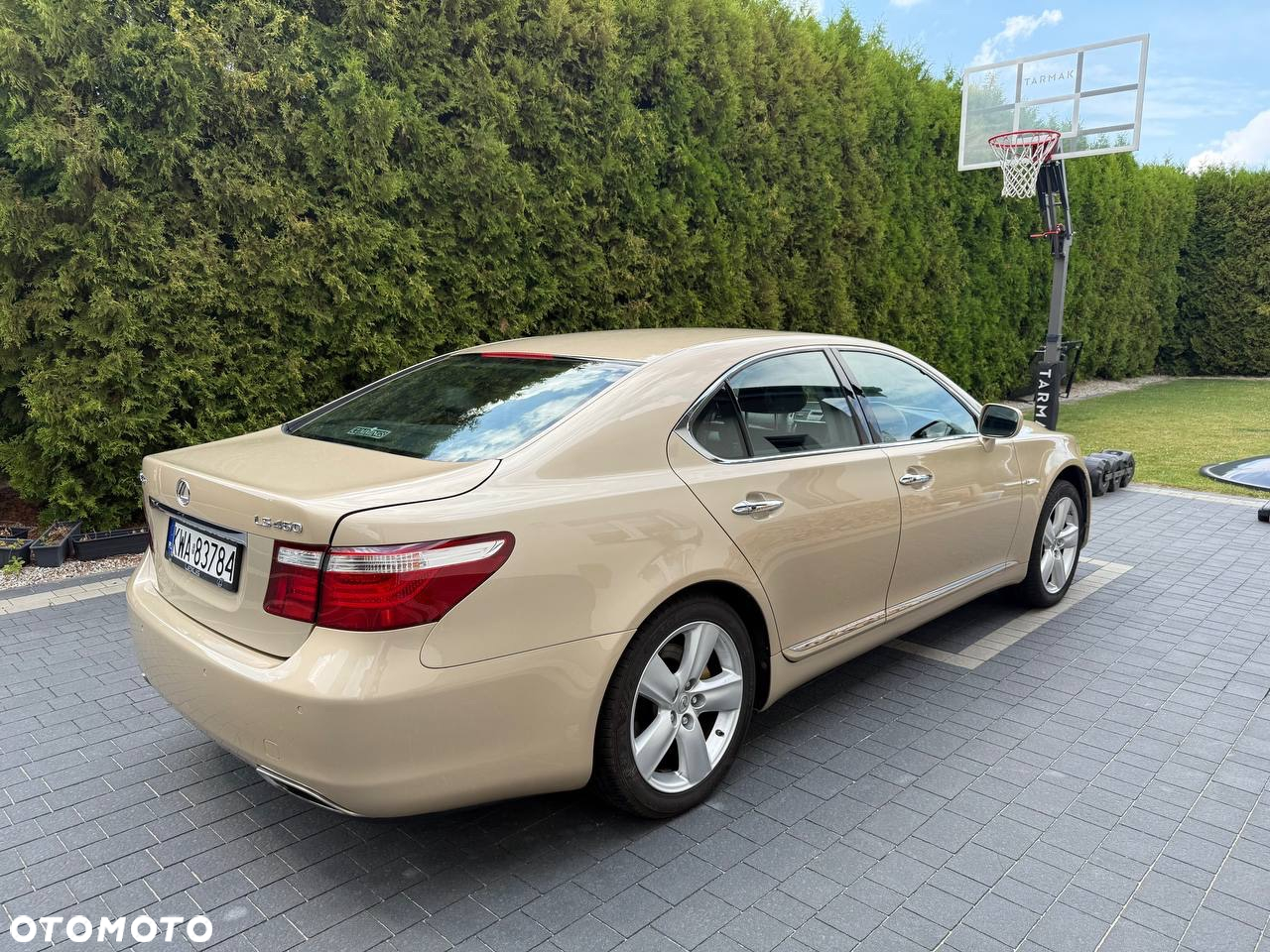 Lexus LS - 6