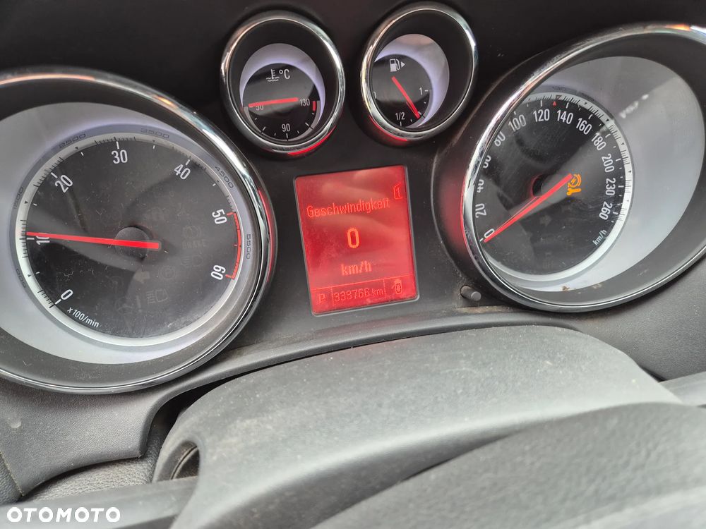 Opel Astra 2.0 CDTI Automatik Exklusiv - 15