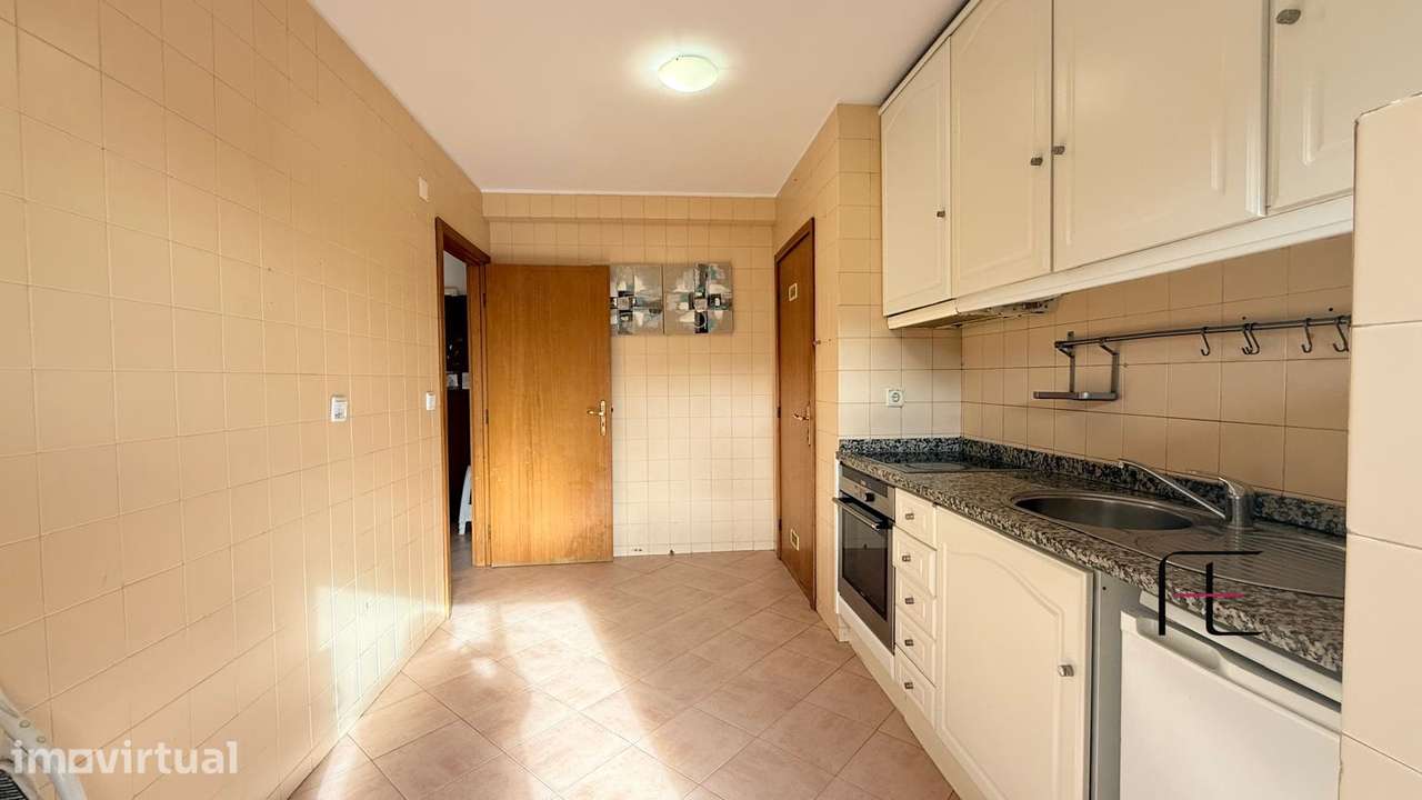 Apartamento T3 Venda em Fânzeres e São Pedro da Cova,Gondomar - Grande imagem: 5/16
