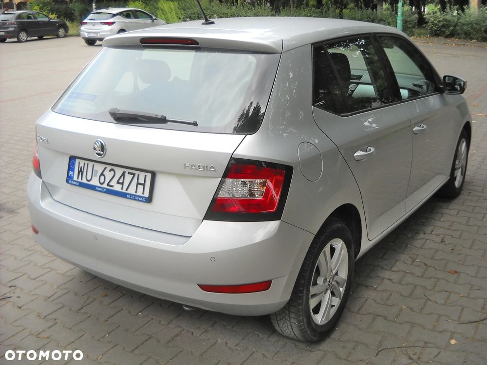 Skoda Fabia 1.0 TSI Ambition - 2