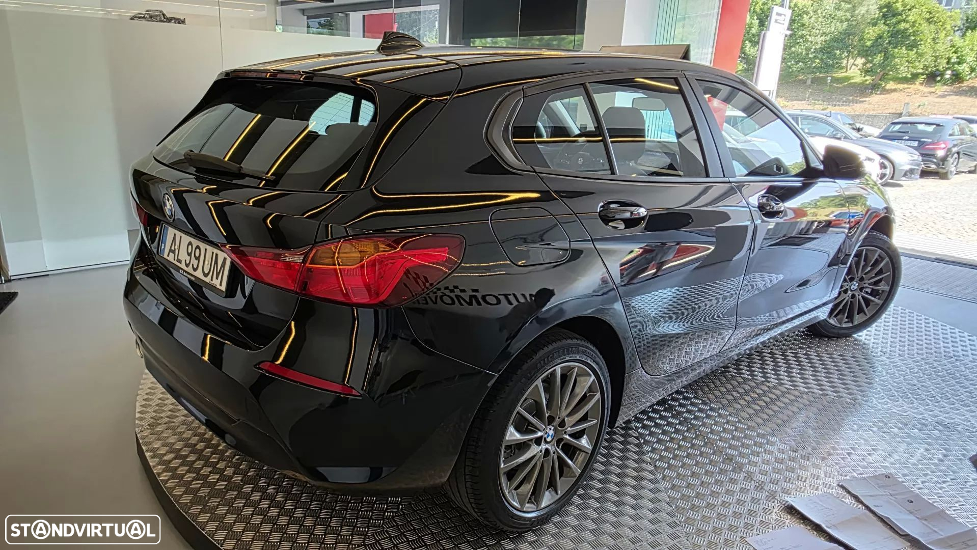 BMW 116 d Corporate Edition Auto - 23