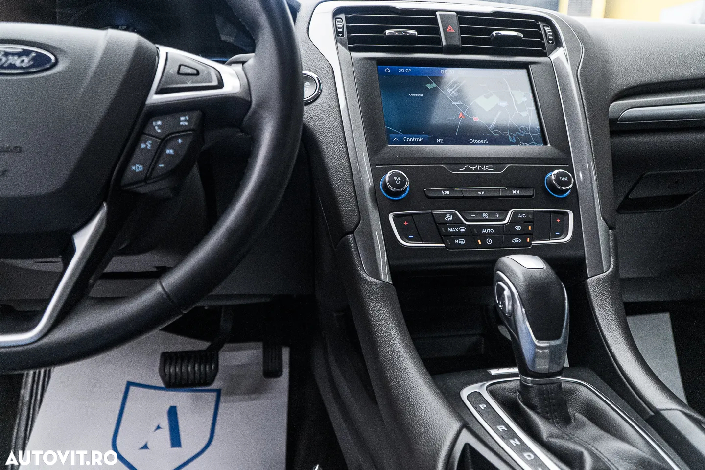 Ford Mondeo 2.0 Ti-VCT Hybrid Titanium - 32