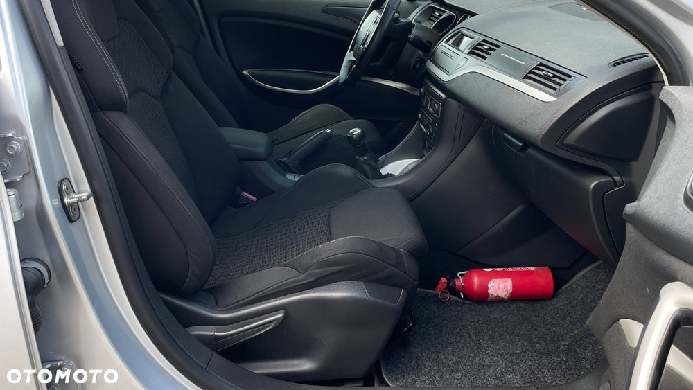 Citroën C5 1.6 HDi Attraction - 33