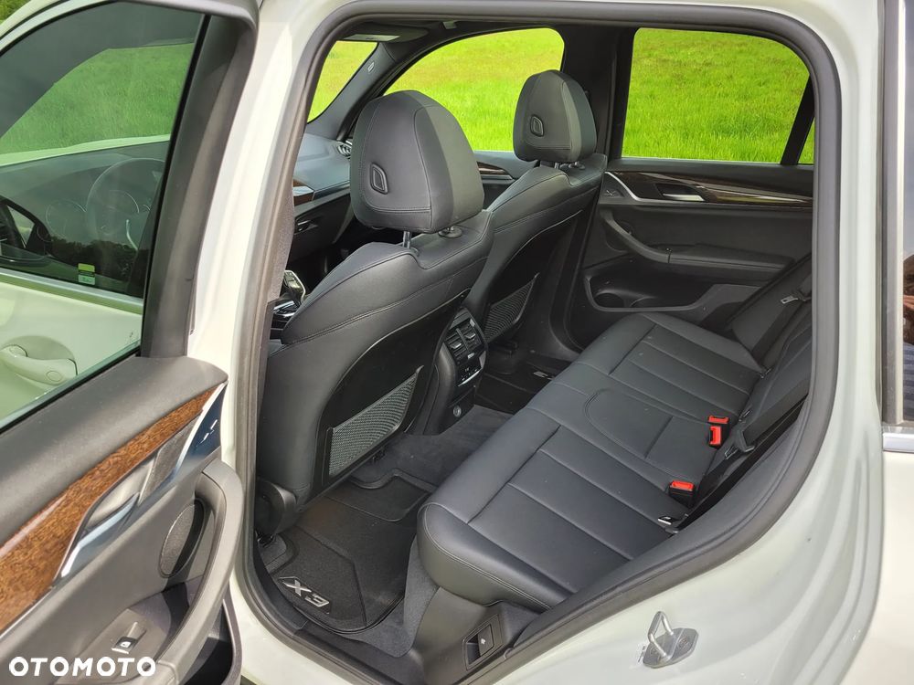 BMW X3 xDrive30i xLine - 20