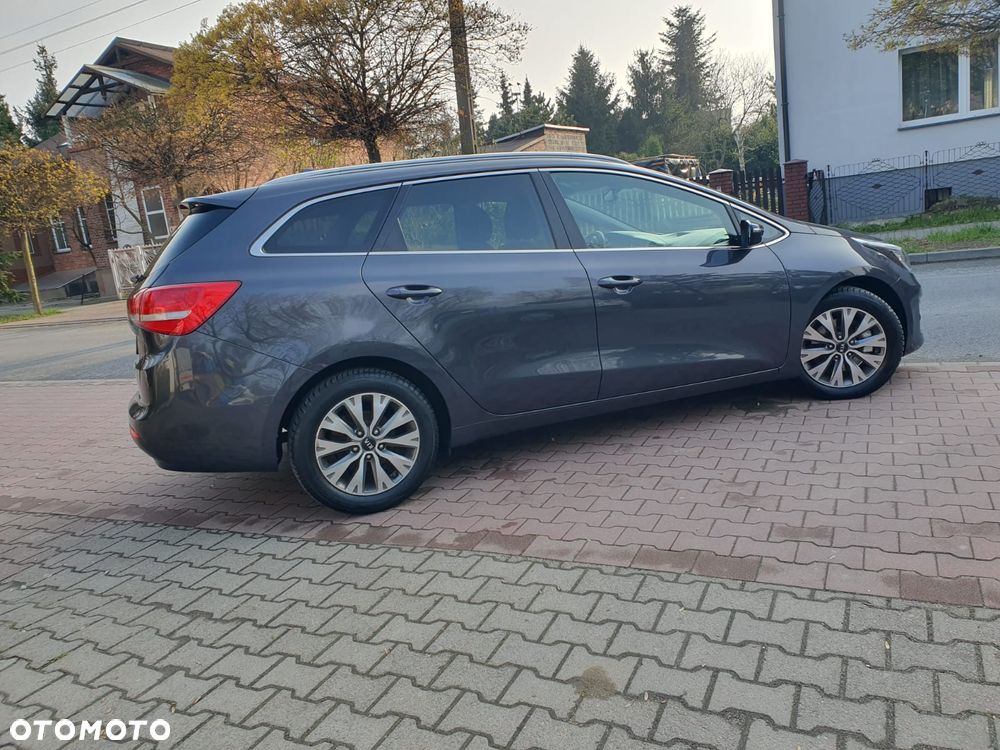 Kia Ceed 1.6 GDI Spirit - 34