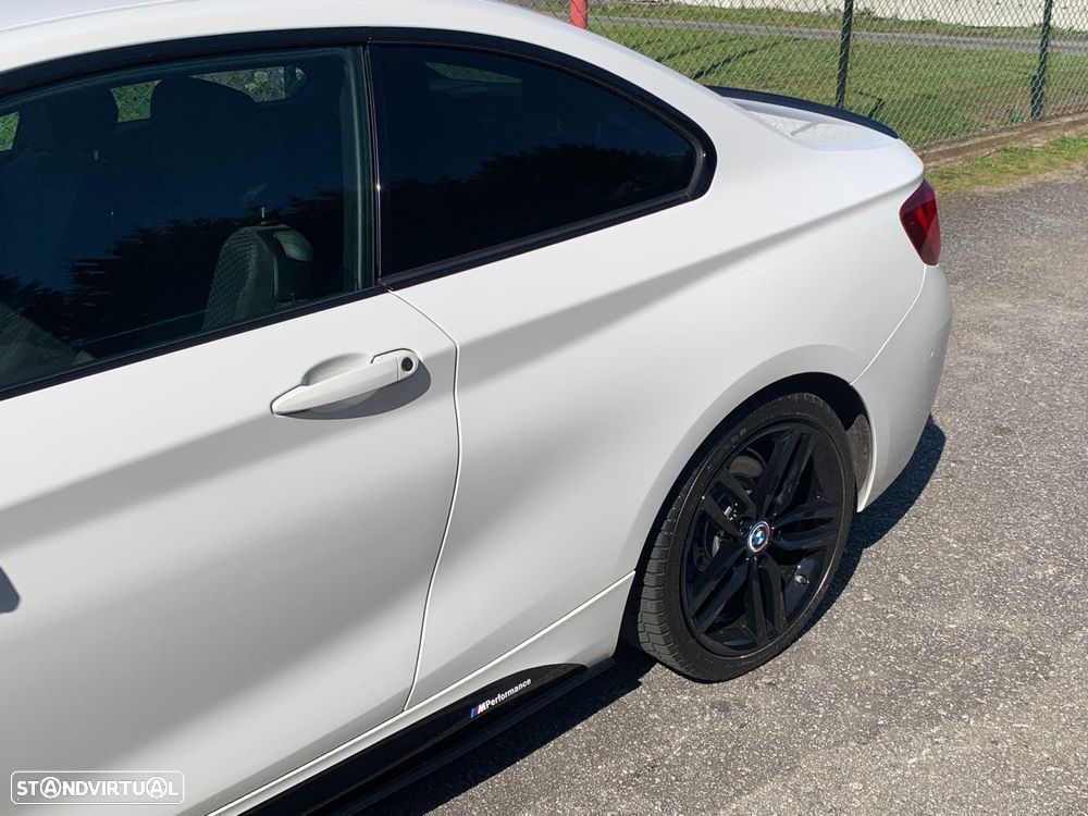 BMW 220 d Coupe Pack M Auto - 53