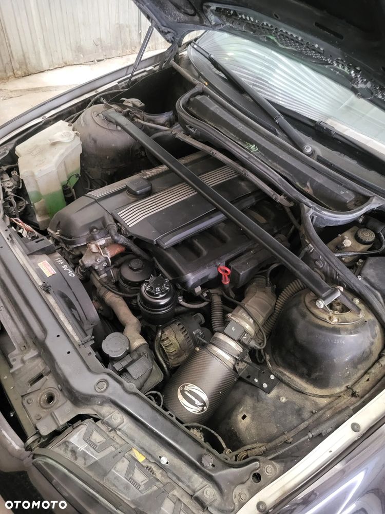 BMW Seria 3 328i - 8