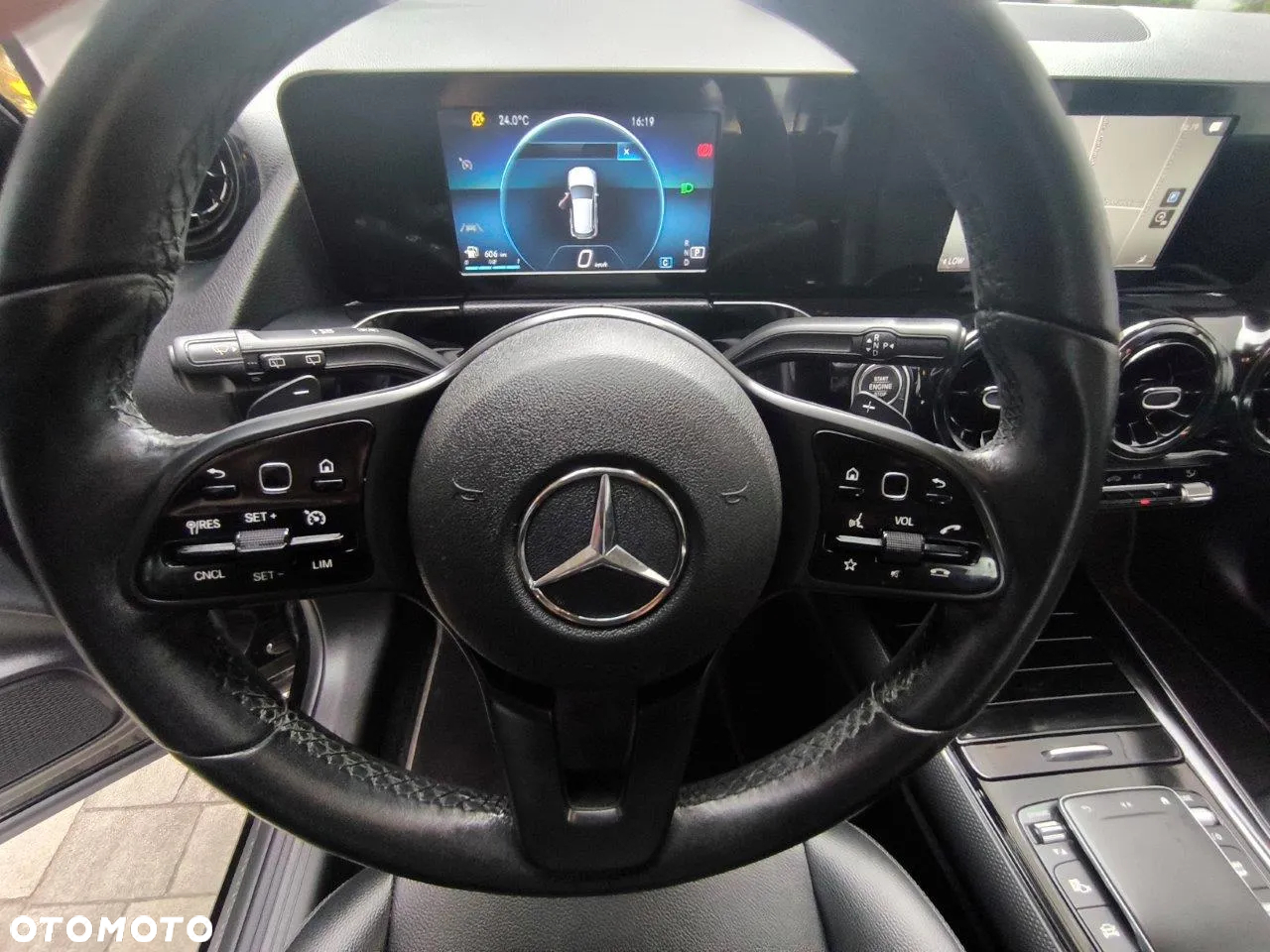 Mercedes-Benz GLA 180 d 8G-DCT EDITION 2022 - 17