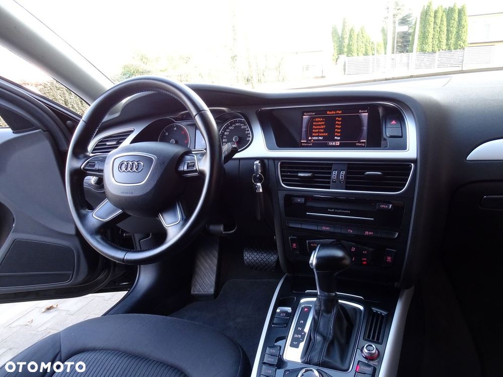 Audi A4 Avant 2.0 TDI S tronic quattro - 29